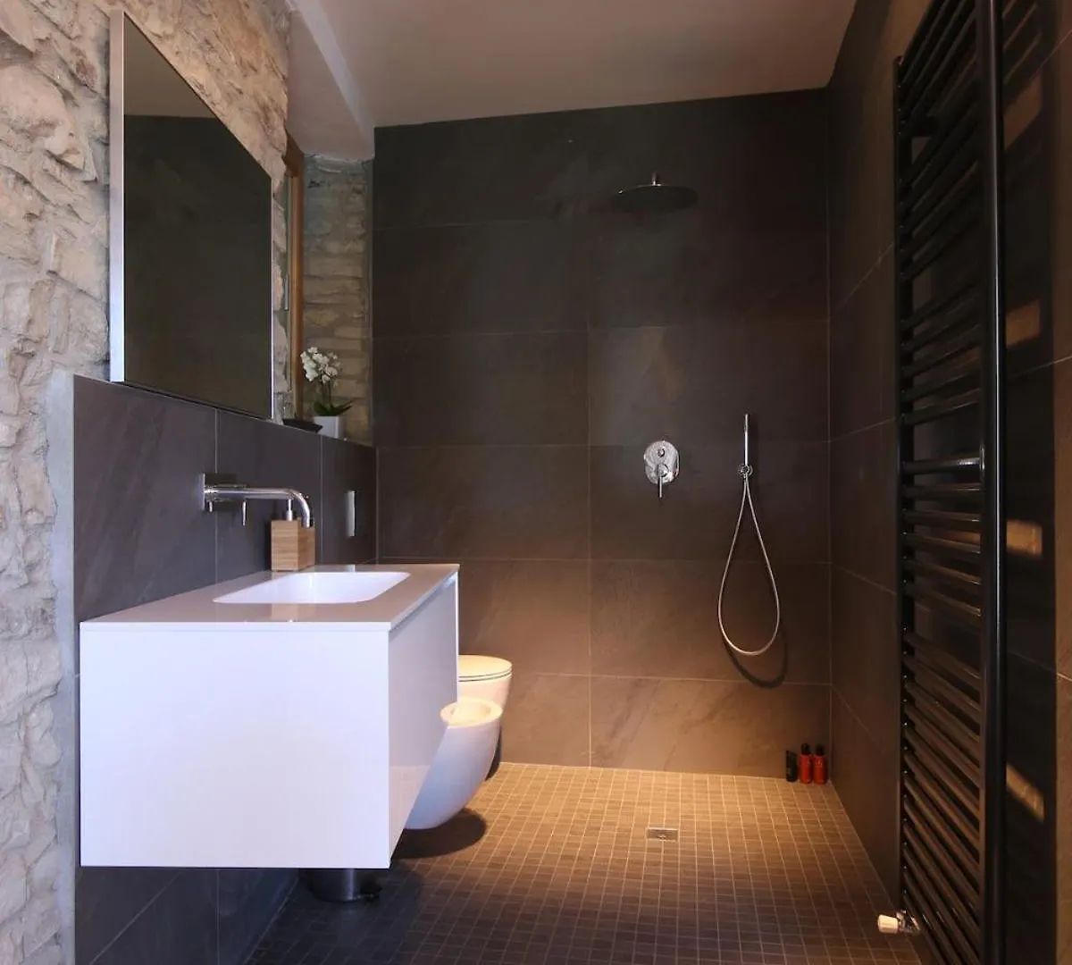 Romantic & Private Lake Como Village House Pognana Lario Italia